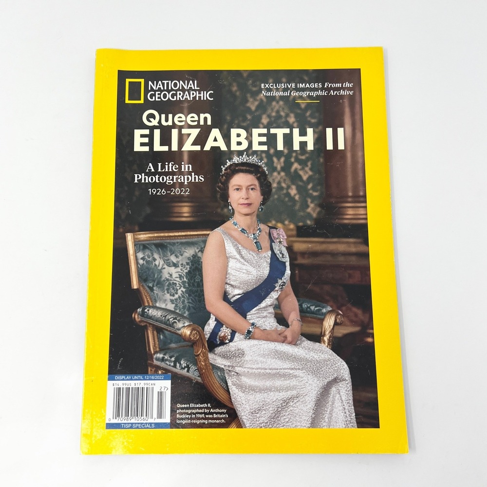 National Geographic Queen‎ Elizabeth II A Life in Photographs 1926-2022 Magazine